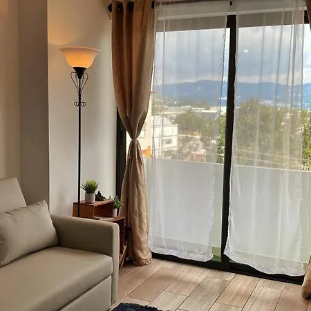 Apartamento Grande En Zona 12 Ciudad De Guatemala Petapolis Exterior photo